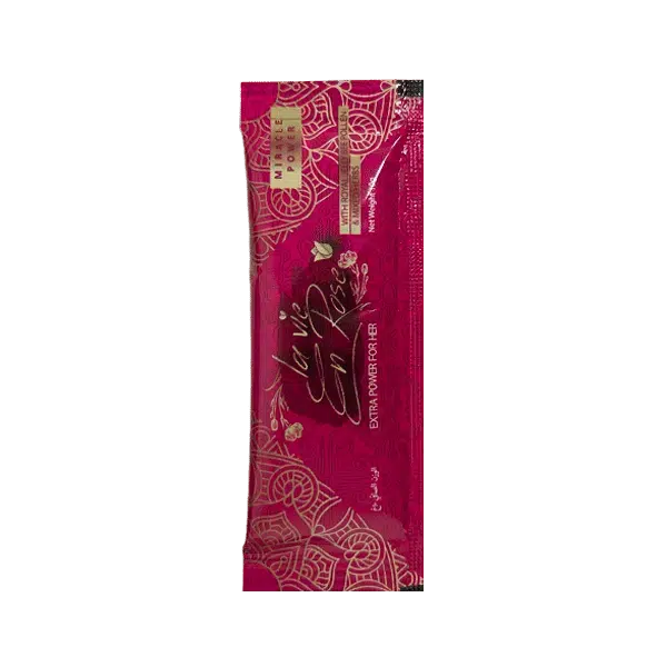 Un sachet de miel La Vie en Rose, conçu pour renforcer l’énergie et le désir des femmes.